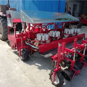 四行树苗移栽一体机