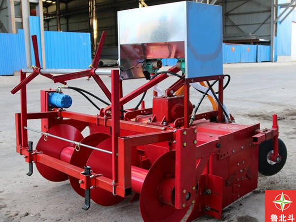 160型旋耕起垄镇压施肥一体机002.jpg