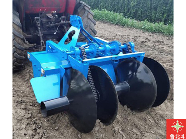 草莓起垄机 大葱开沟机02.jpg