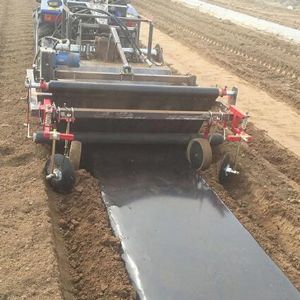 120型  旋耕起垄铺膜镇压一体机