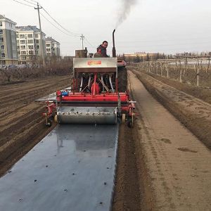 160型旋耕起垄镇压施肥铺膜打孔一体机