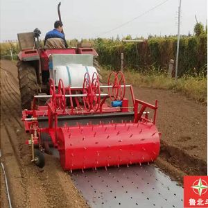 160型洋葱起垄铺膜铺管施肥打药打孔定植机