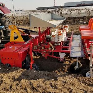 四行丹参旋耕起垄移栽一体机