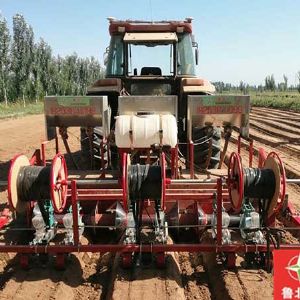 270型蔬菜旋耕起垄施肥打药铺管播种一体机